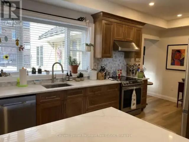 2 Bedroom Townhouse Guelph ON 101090213