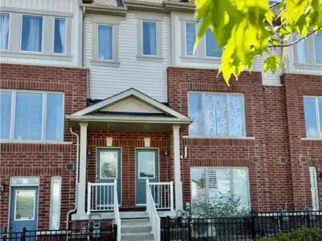 2 Bedroom Townhouse Guelph ON 103695223