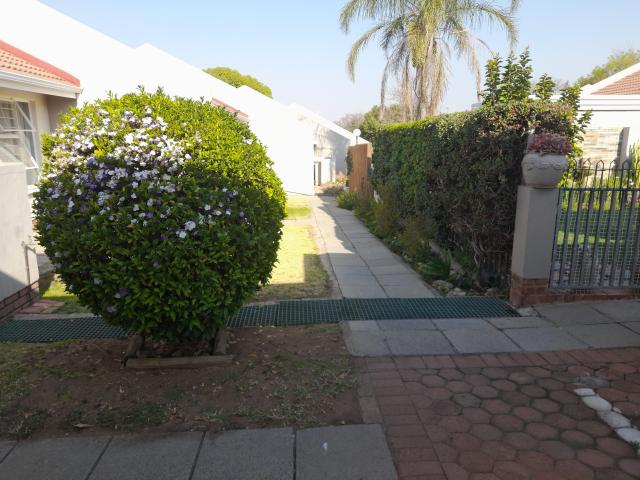 2 Bedroom Townhouse in Magaliessig