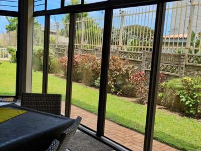 2 Bedroom Townhouse in Manaba Beach