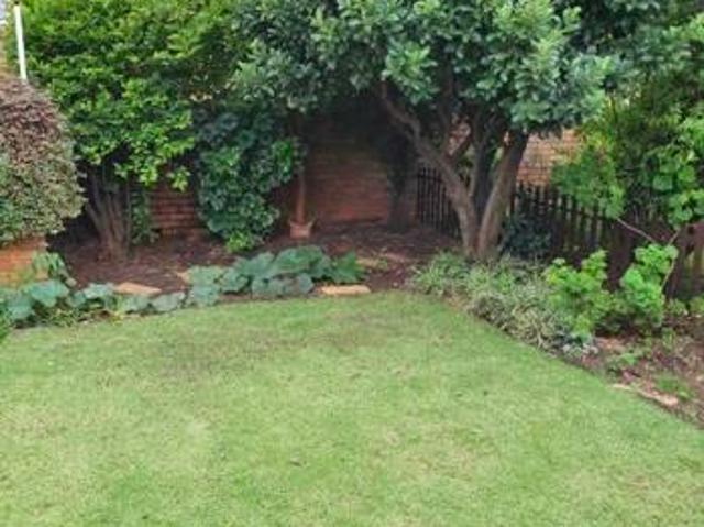 2 Bedroom Townhouse in Marais Steyn Park