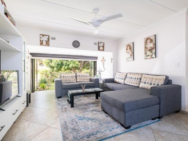 2 Bedroom Townhouse in Margate