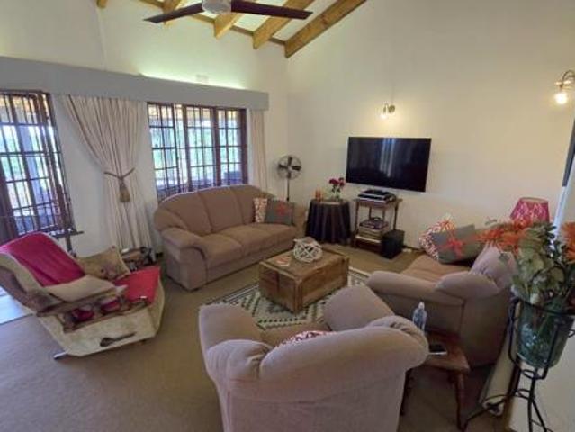 2 Bedroom Townhouse in Margate
