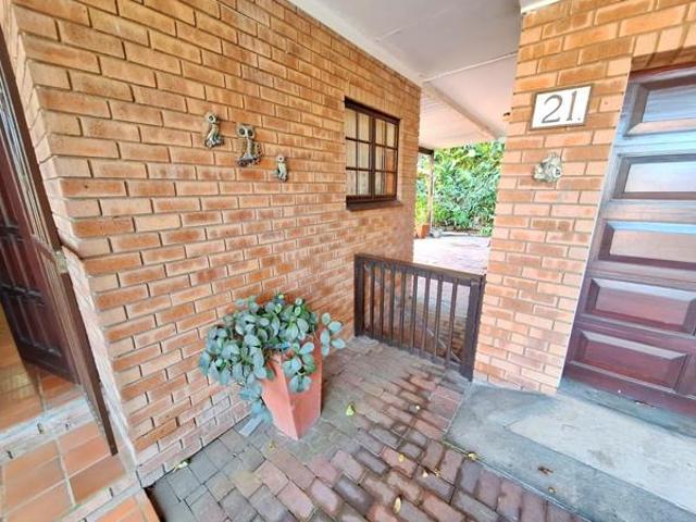 2 Bedroom Townhouse in Margate