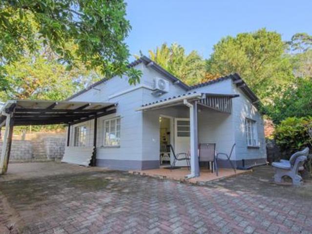 2 Bedroom Townhouse in Marina Beach