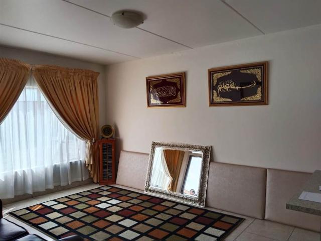 2 Bedroom Townhouse in Meredale