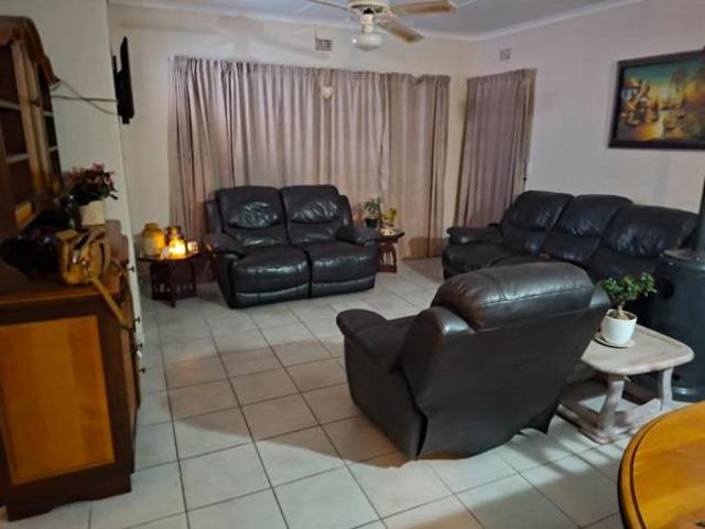 2 Bedroom Townhouse in Meyerton Central