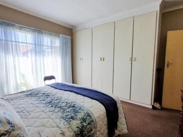 2 Bedroom Townhouse in Middelburg Central
