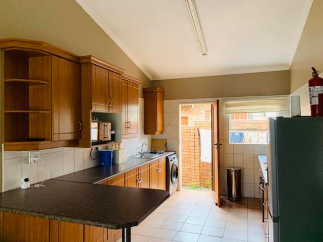 2 Bedroom Townhouse in Middelburg Central