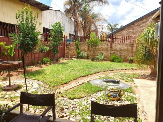 2 Bedroom Townhouse in Modimolle