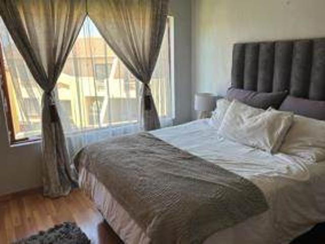 2 Bedroom Townhouse in Mondeor