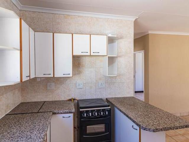 2 Bedroom Townhouse in Mondeor
