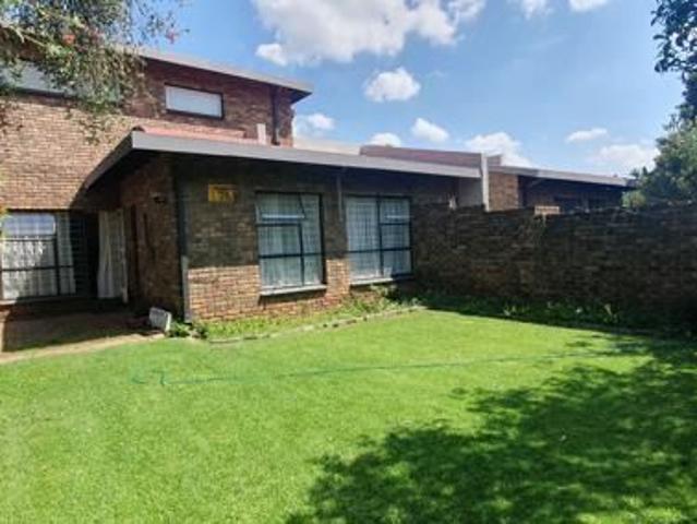 2 Bedroom Townhouse in Montgomery Park