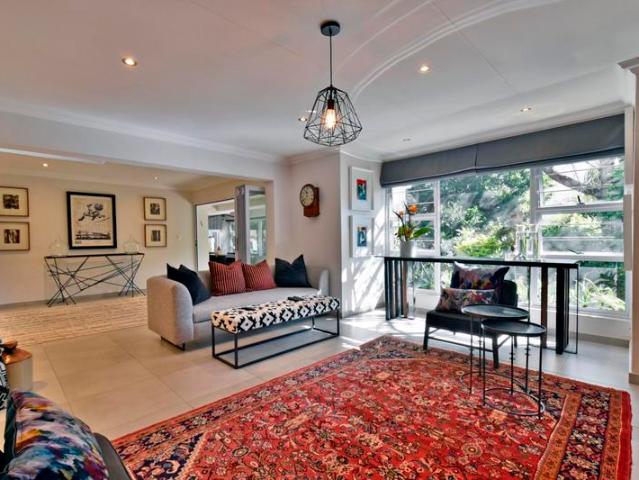 2 Bedroom Townhouse in Morningside