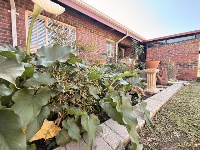 2 Bedroom Townhouse in Newcastle Central