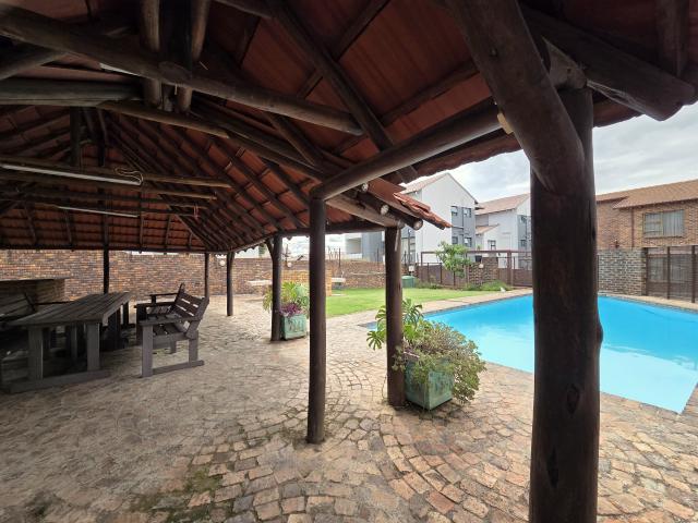2 Bedroom Townhouse in Noordhang