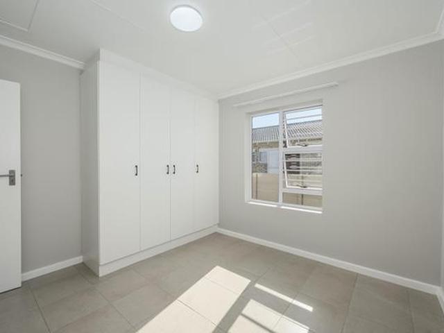 2 Bedroom Townhouse in Overbaakens