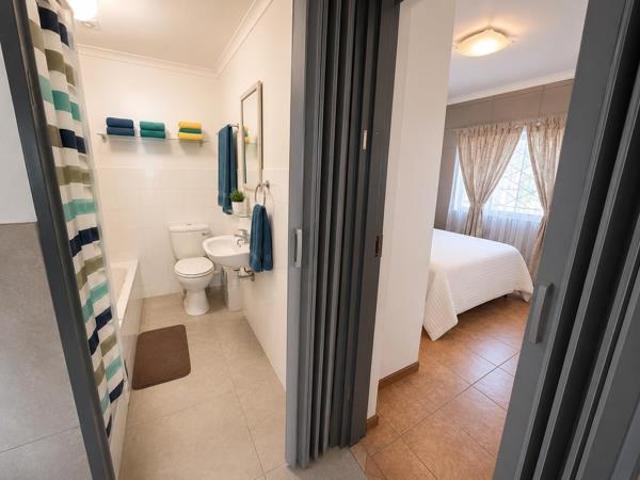 2 Bedroom Townhouse in Oak Glen