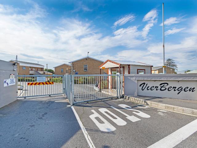 2 Bedroom Townhouse in Oakglen