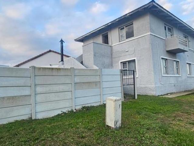 2 Bedroom Townhouse in Algoa Park