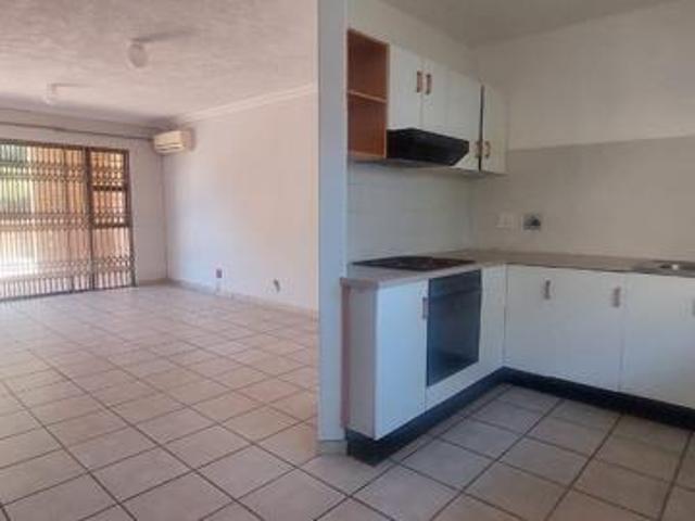 2 Bedroom Townhouse in Amanzimtoti