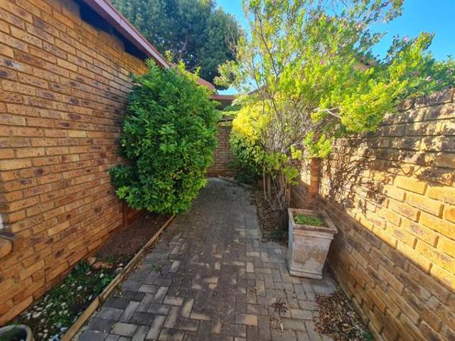 2 Bedroom Townhouse in Amberfield