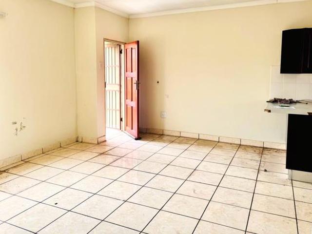 2 Bedroom Townhouse in Annadale