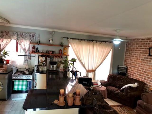 2 Bedroom Townhouse in Annadale