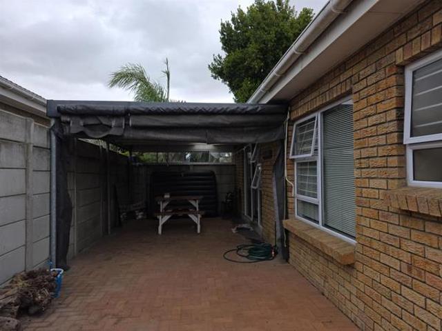 2 Bedroom Townhouse in Annandale