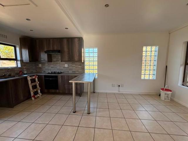 2 Bedroom Townhouse in Bardale Village
