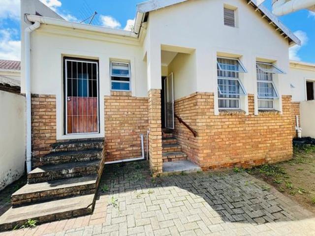 2 Bedroom Townhouse in Beacon Bay