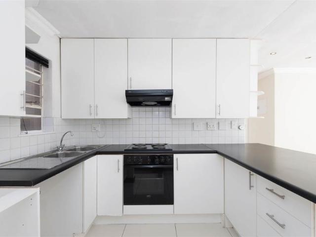 2 Bedroom Townhouse in Bedford Gardens