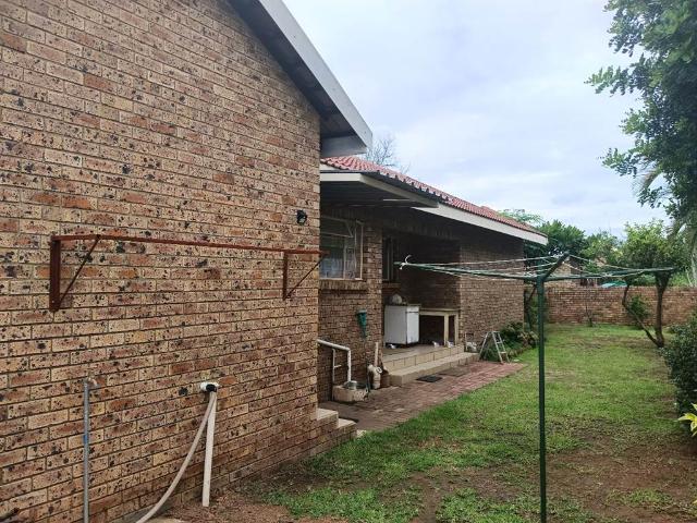 2 Bedroom Townhouse in Bela Warmbaths