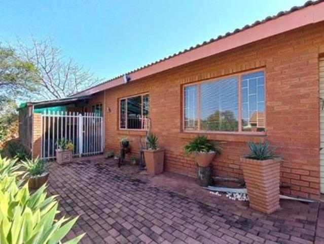 2 Bedroom Townhouse in Bela Warmbaths