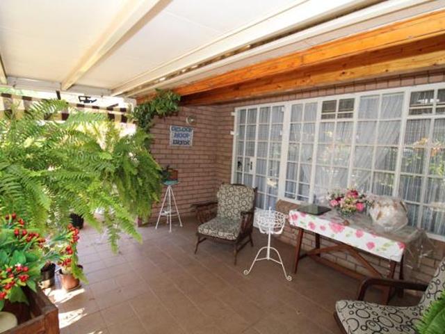 2 Bedroom Townhouse in Bela Warmbaths
