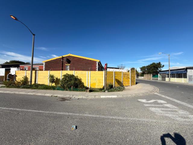 2 Bedroom Townhouse in Belhar