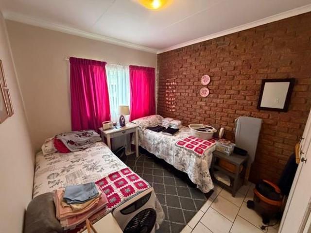 2 Bedroom Townhouse in Bendor