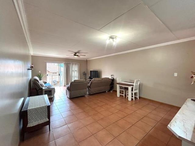 2 Bedroom Townhouse in Bendor