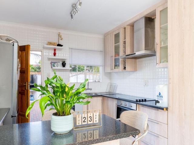 2 Bedroom Townhouse in Bendor