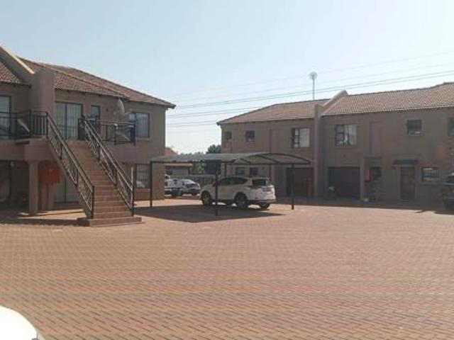 2 Bedroom Townhouse in Bendor