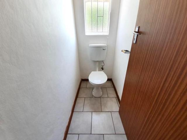 2 Bedroom Townhouse in Bendor Park