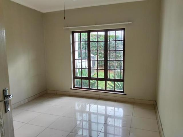 2 Bedroom Townhouse in Blackridge