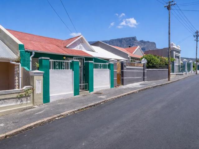 2 Bedroom Townhouse in Bo Kaap