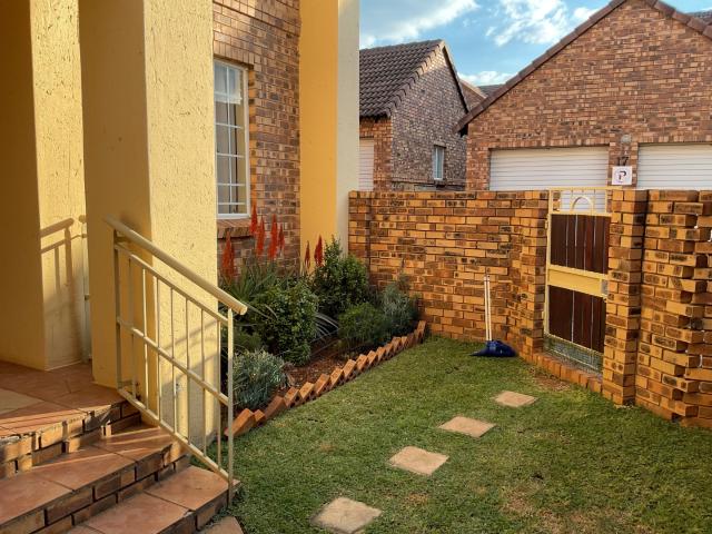2 Bedroom Townhouse in Boardwalk Villas