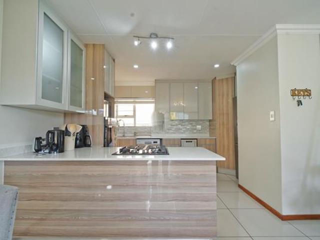 2 Bedroom Townhouse in Bonnie Doone