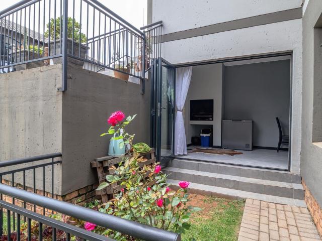 2 Bedroom Townhouse in Brentwood Park
