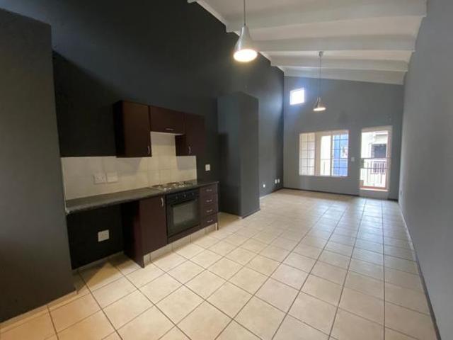 2 Bedroom Townhouse in Brentwood Park