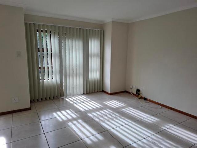 2 Bedroom Townhouse in Broadwood
