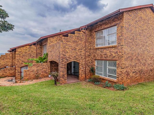 2 Bedroom Townhouse in Bruma