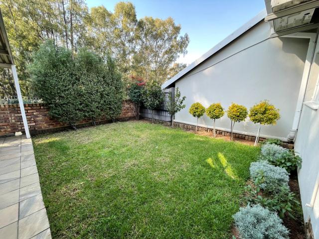 2 Bedroom Townhouse in Bryanston